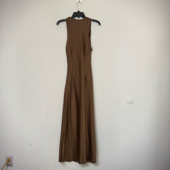 RIHOAS Coffee Satin Boat Neck Slip Midi Dress L/6 - Picture 4 of 5